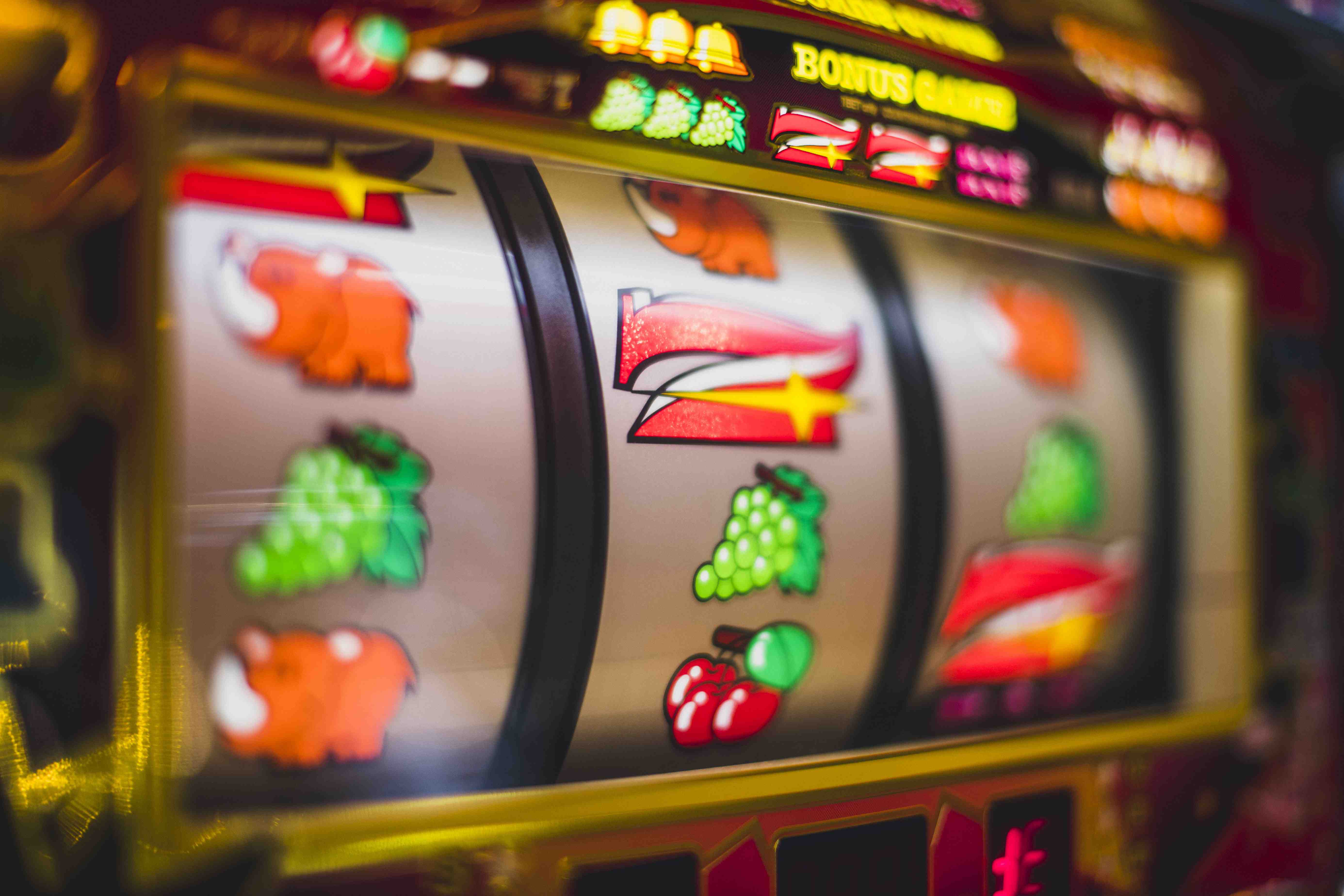 ibet789 app တွင် Pragmatic Play PG Soft Slots ကစားနေသောမြန်မာကစားသမား
